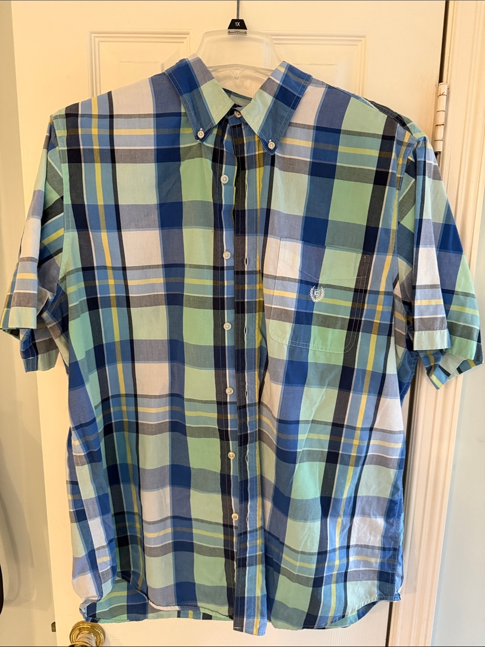 Chaps Men's Short-Sleeve Plaid Button-Down Shirt in Blue & Green